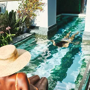 Hotel Gorgeous George By Design ™