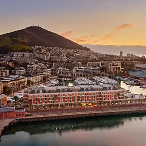 Hotel Cape Grace, A Fairmont Managed